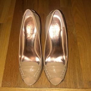 Jessica Simpson heels